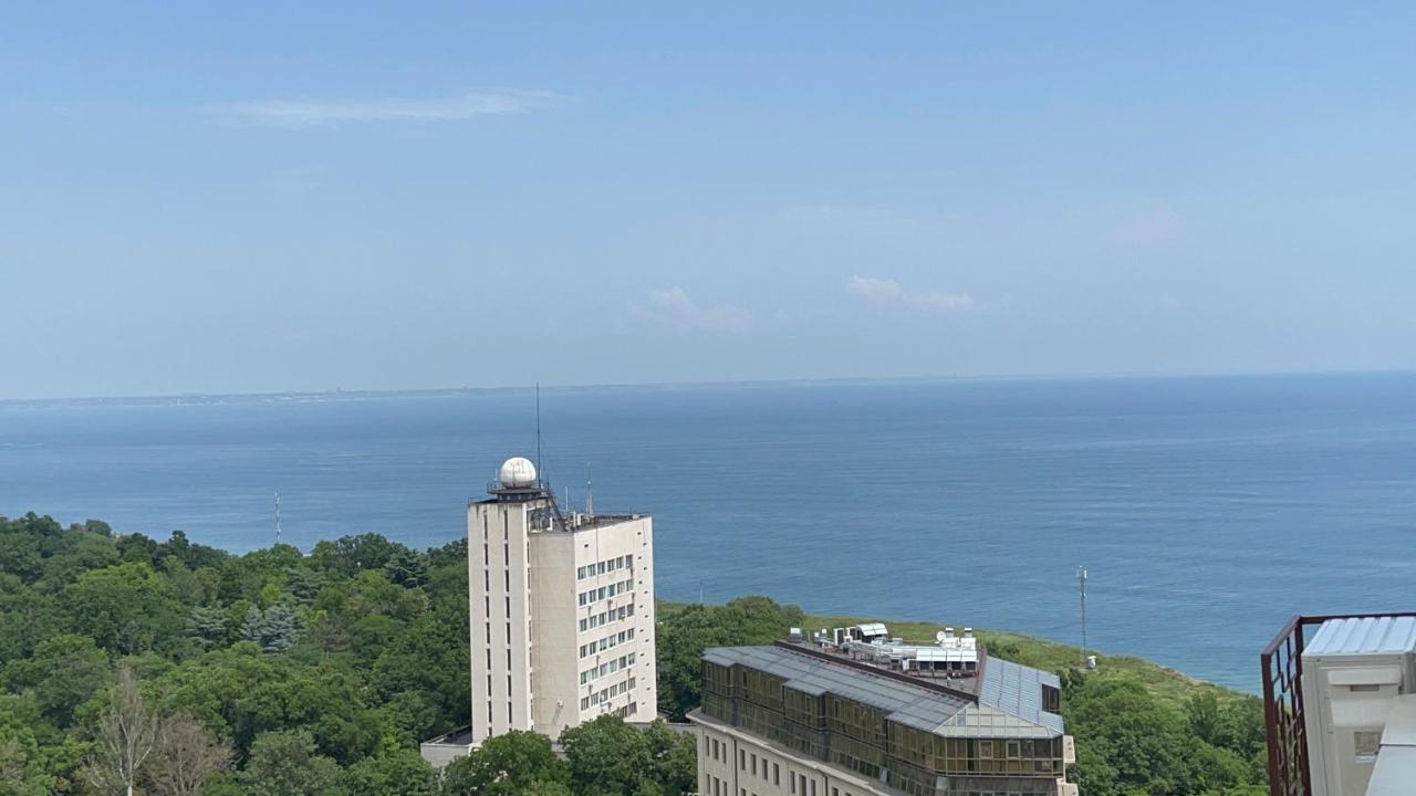 Sea View Kadorr Suite Odesa Exterior photo